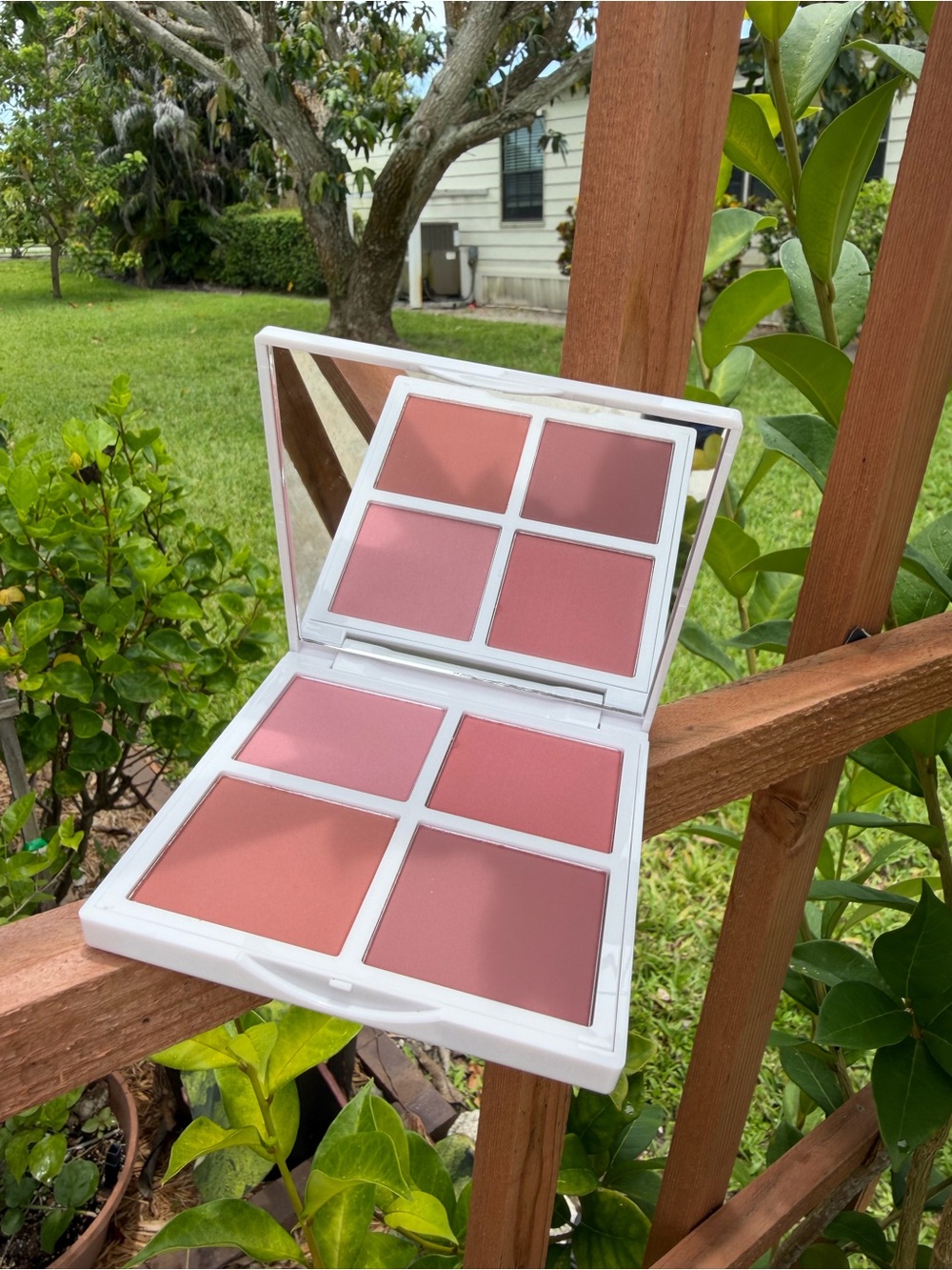 Lithe Beauty Sunset 4-Shade Blush Palette